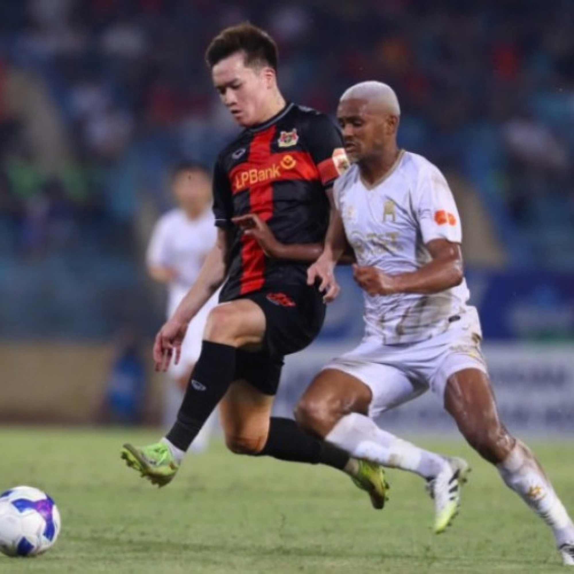 Thể thao - Trực tiếp bóng đá Ninh Bình - Becamex TP.HCM: Bảo toàn thành quả (V-League) (Hết giờ)