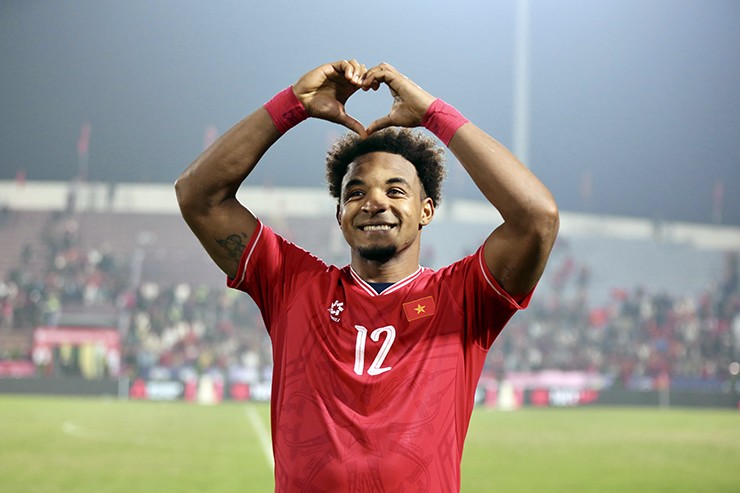 HLV Kim Sang Sik bất ngờ gọi Xuân Son lên tuyển Việt Nam ngay tháng 11 này - 1