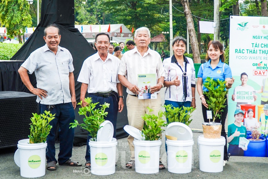 Không khí rộn ràng Ngày hội ‘Chung tay vì Môi trường – Bình Phú Xanh 2025’ - 7