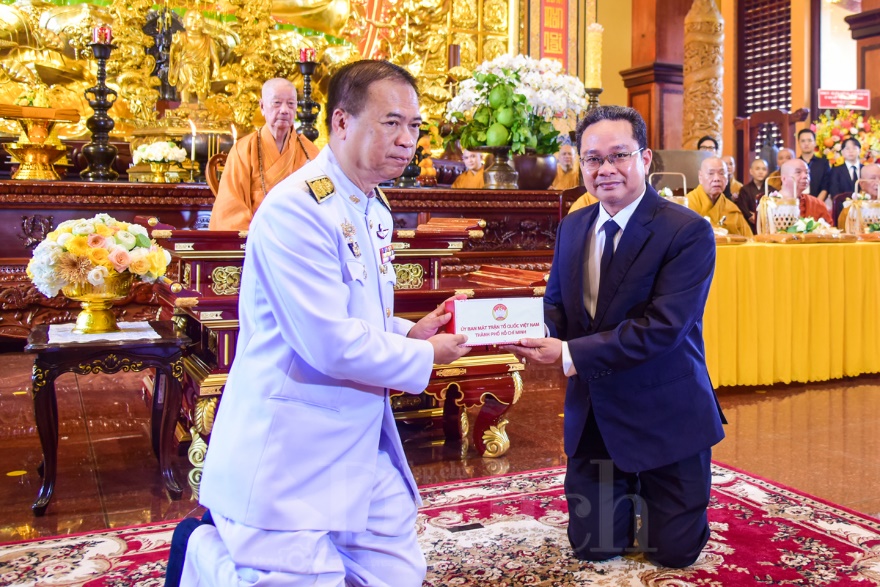 Lễ Dâng y Kathina Hoàng gia Thái Lan tại TPHCM - 12