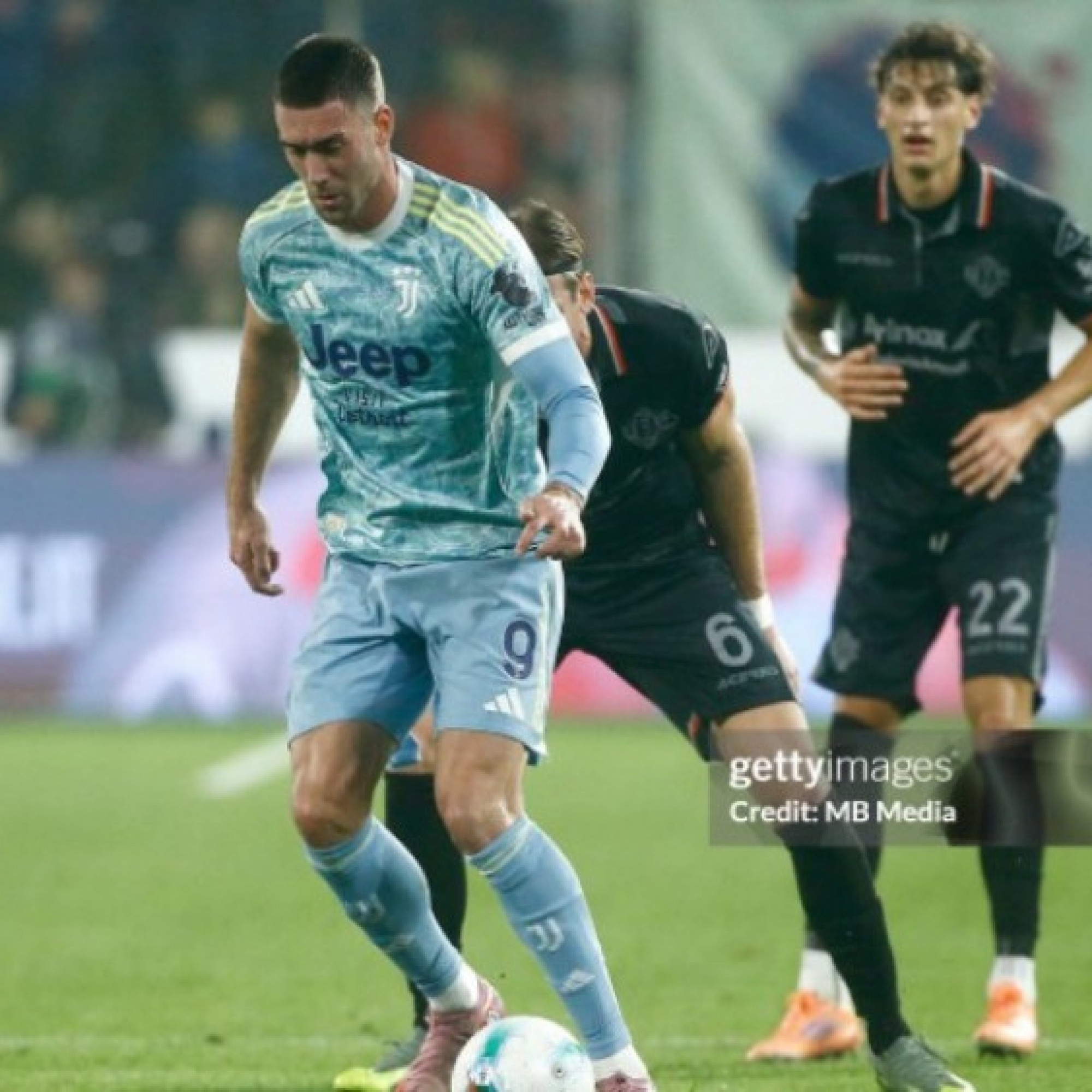  - Video bóng đá Cremonese - Juventus: Một mình Vardy chưa đủ để cứu nguy (Serie A)