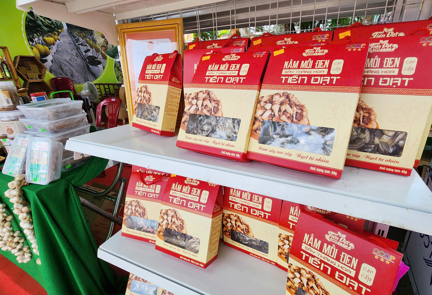 Doanh nghiệp du lịch mang gạo ST25 hữu cơ đến Lễ hội Oóc Om Bóc - 9