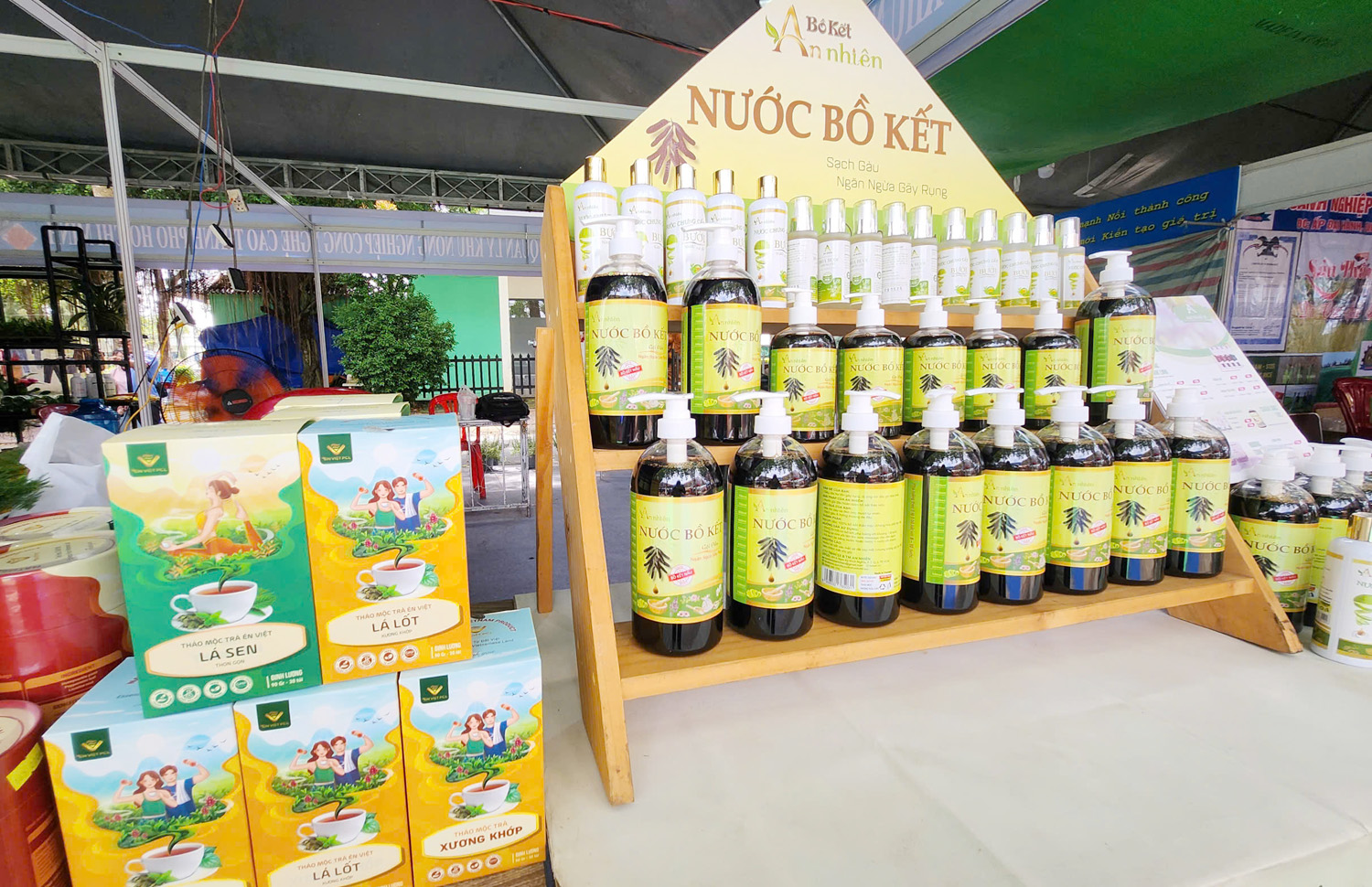 Doanh nghiệp du lịch mang gạo ST25 hữu cơ đến Lễ hội Oóc Om Bóc - 15