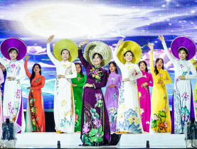  - Chính thức khai mạc Green Food Fest 2025 - nơi văn hóa, du lịch và ẩm thực cùng hội tụ