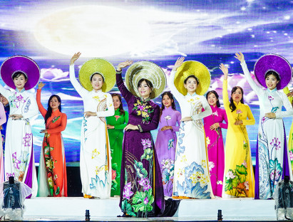  - Chính thức khai mạc Green Food Fest 2025 - nơi văn hóa, du lịch và ẩm thực cùng hội tụ