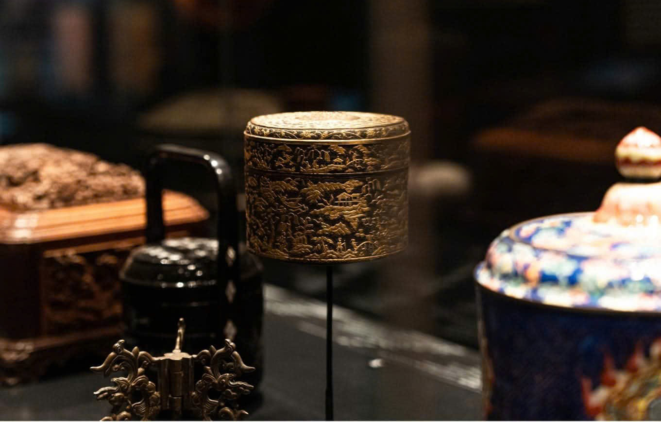 Tour 'Đêm bảo tàng' đầu tiên ở Việt Nam: Hiện vật được 'đánh thức' - 6