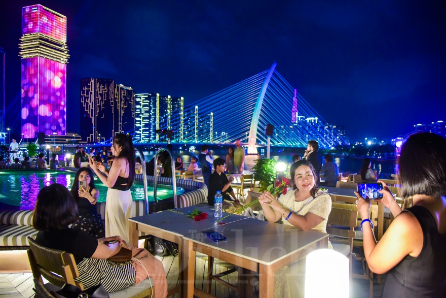 Hành trình du ngoạn giữa dòng sông ánh sáng cùng trải nghiệm đẳng cấp khó quên - 12