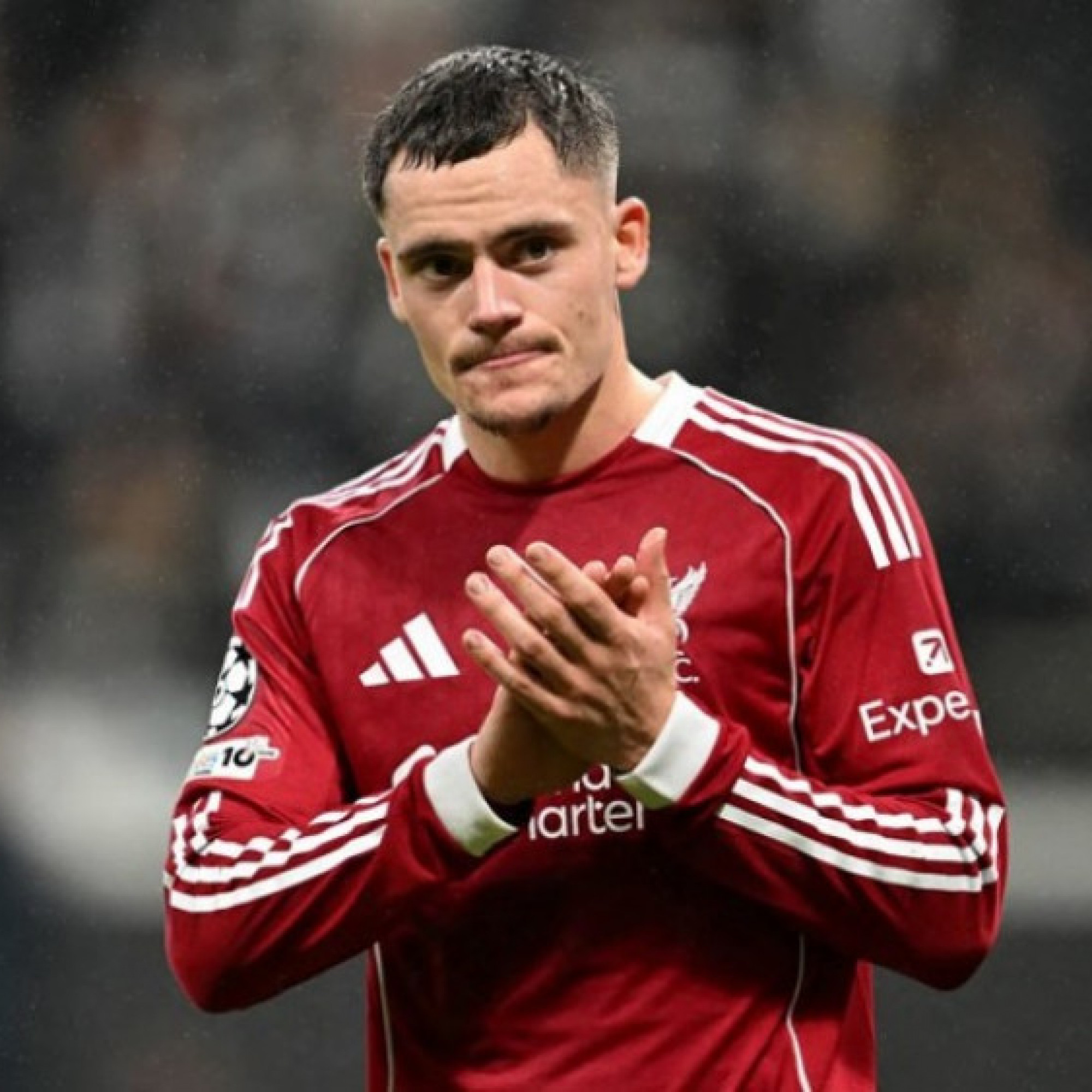  - Tin mới nhất bóng đá trưa 4/11: Alonso tin tưởng Wirtz thành công ở Liverpool