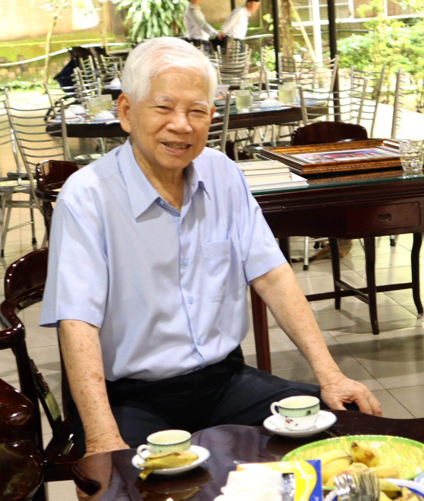 Thăm người lãnh đạo giản dị giữa làng quê - 1