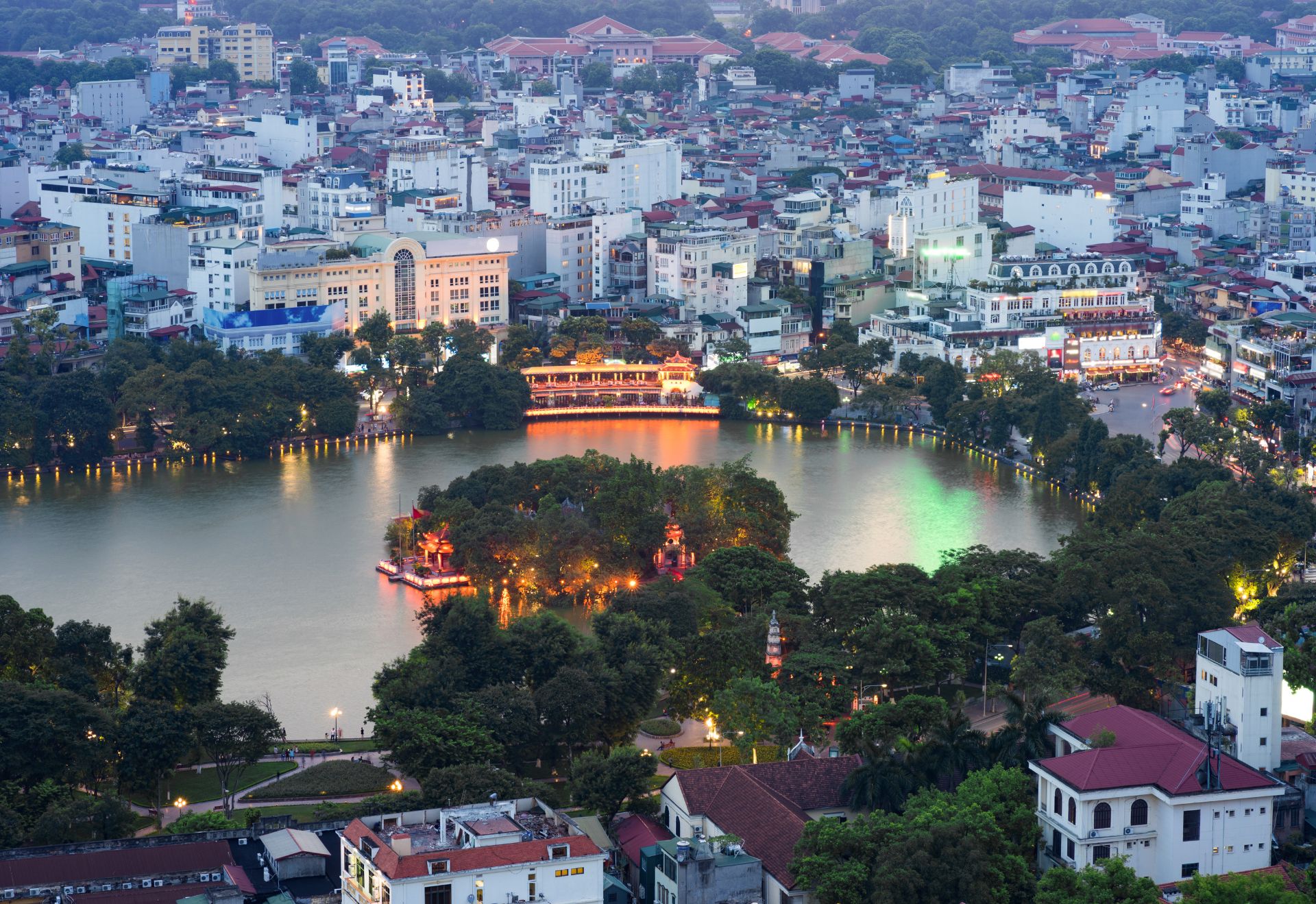 Người Hà Nội tiếc nuối Phở Thìn không còn ở Bờ Hồ - 1