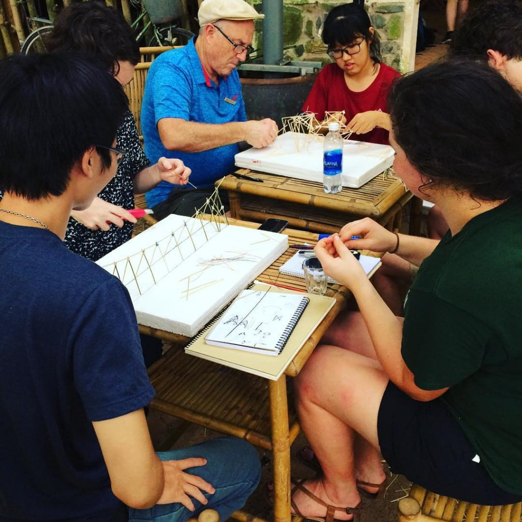 'Chạm' vào làng tre Phú An – Bảo tàng 'sống' của tre Việt - 8