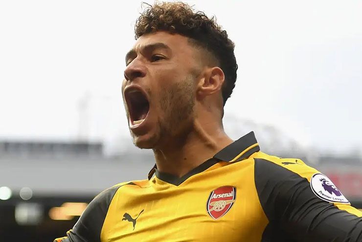 Tin mới nhất bóng đá tối 4/11: Arteta tiết lộ vì sao Oxlade-Chamberlain đến tập ở Arsenal - 1