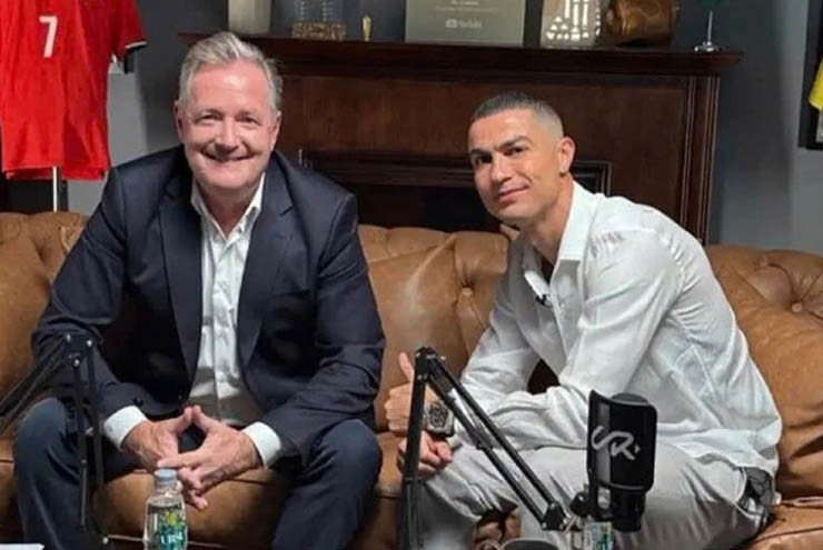 Ronaldo lại phỏng vấn gây sốc với Morgan: "Trình Messi không hơn tôi" - 1