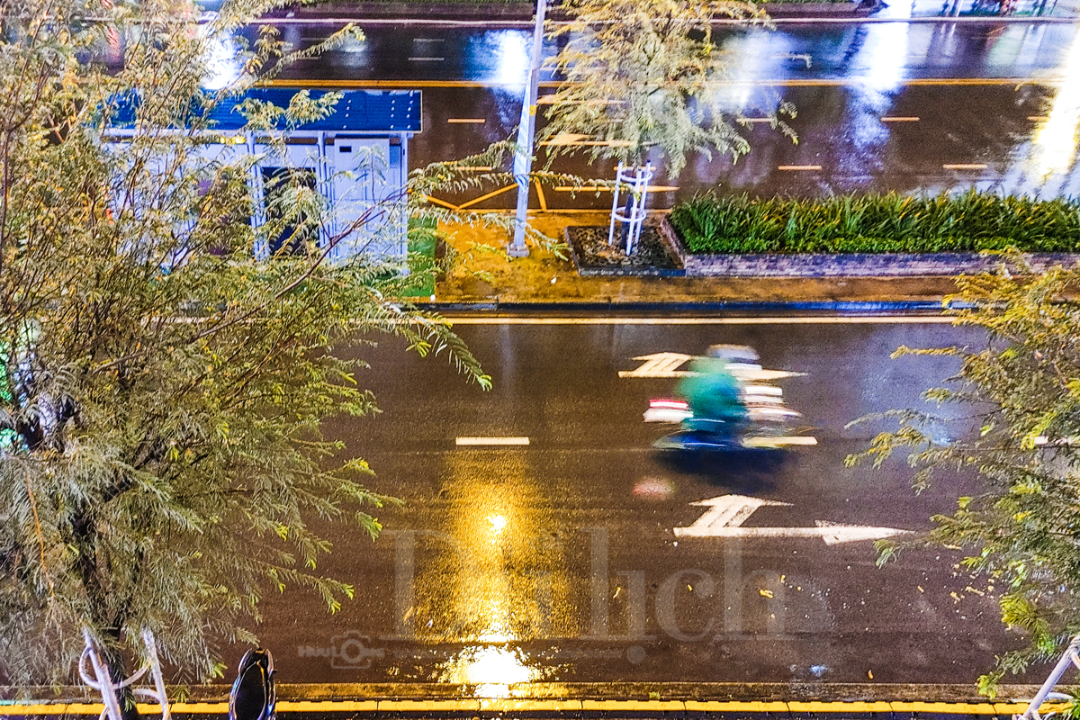 Cơn mưa giông tháng 11 vang vọng về bản tình ca cũ - 11