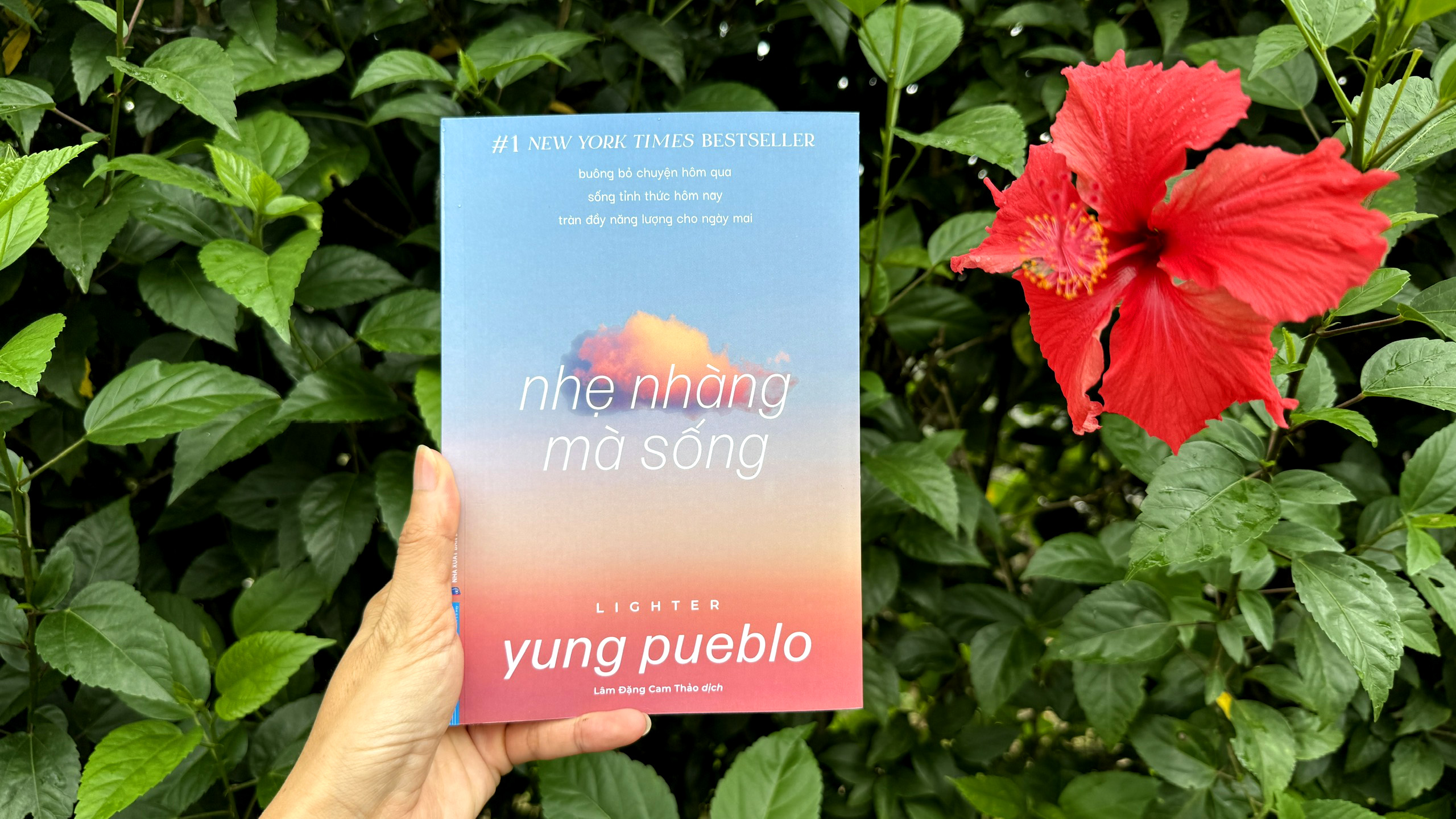 Nhẹ nhàng mà sống: Cầu nối giữa yêu bản thân và chữa lành - 4