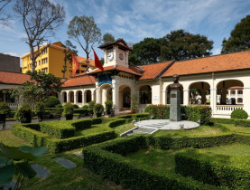  - 12 ngôi trường di sản 'vàng' mang dấu ấn thế kỷ tại TP.HCM