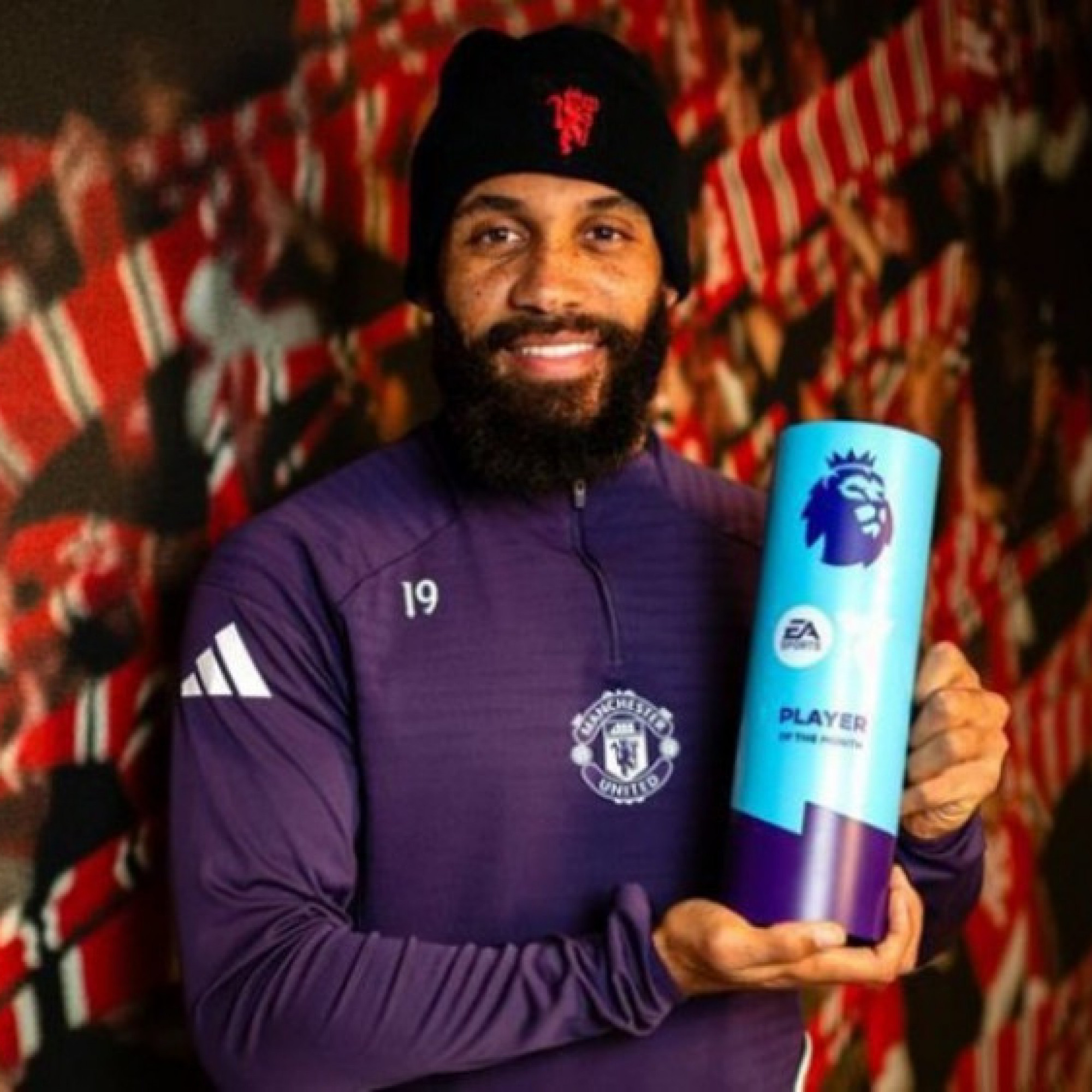  - Sao MU Mbeumo đánh bại Haaland, đoạt "Cầu thủ xuất sắc nhất Ngoại hạng Anh"