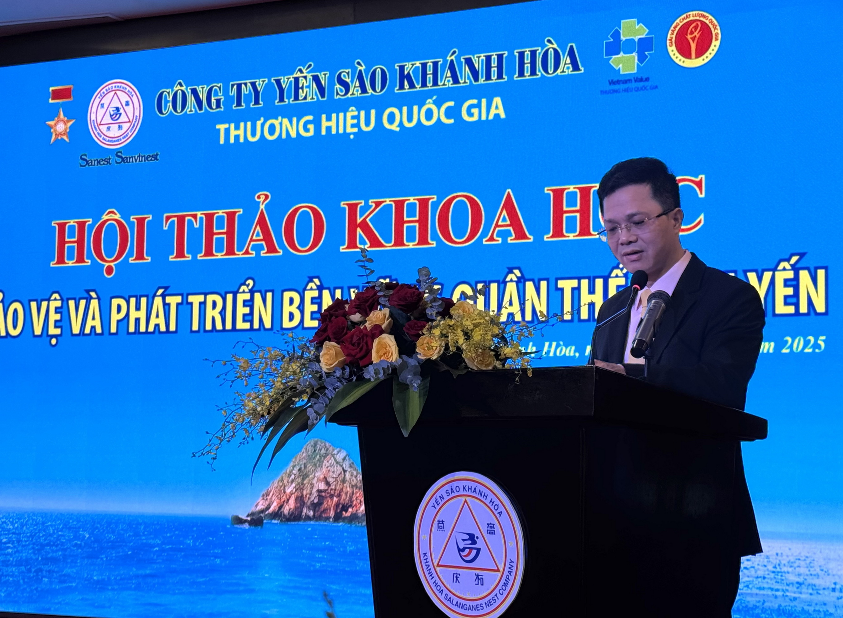 Khánh Hòa tìm giải pháp bảo vệ và phát triển bền vững chim yến - 2