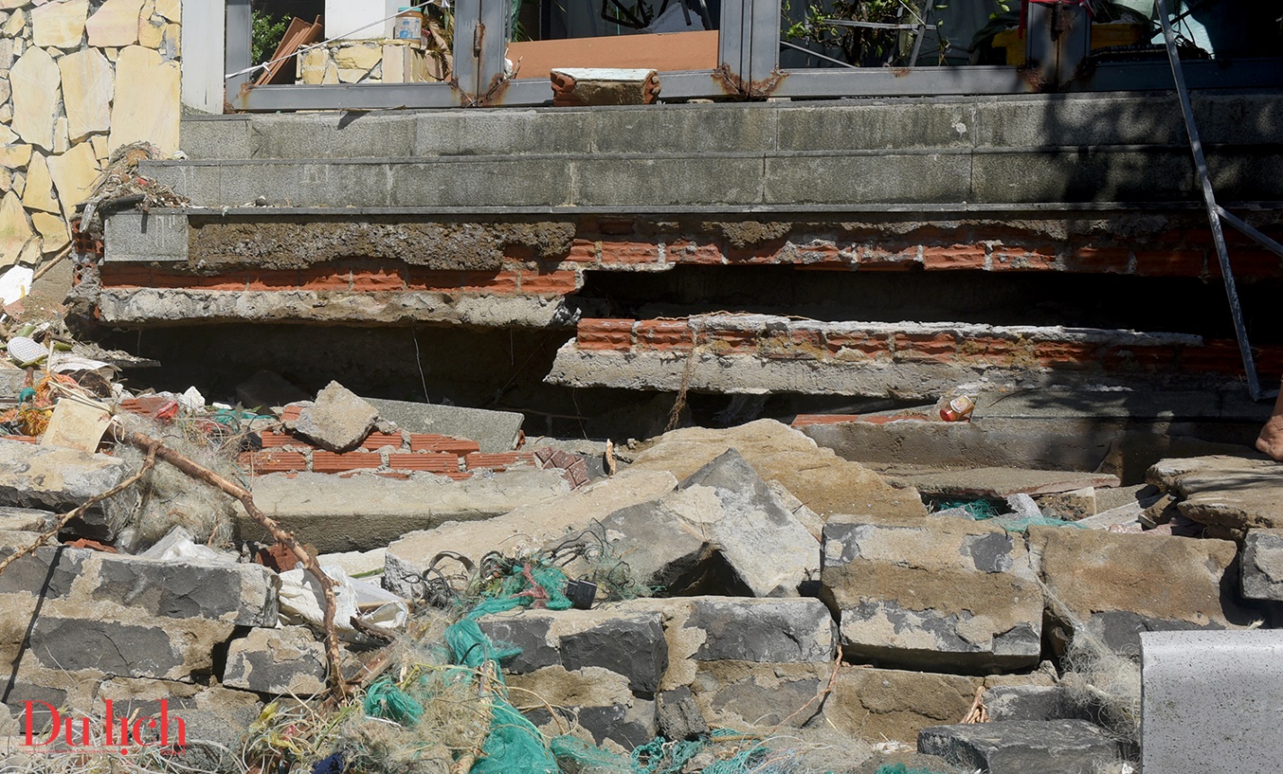 trieu cuong dang cao lich su giat sap tan hoang nha dan ven bien quang ngai - 10