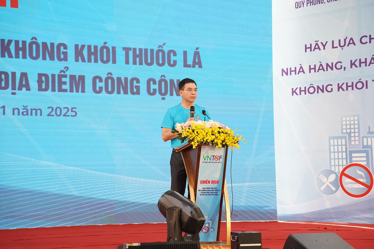 Ngành du lịch TP.HCM ‘nói không với khói thuốc’ - 2