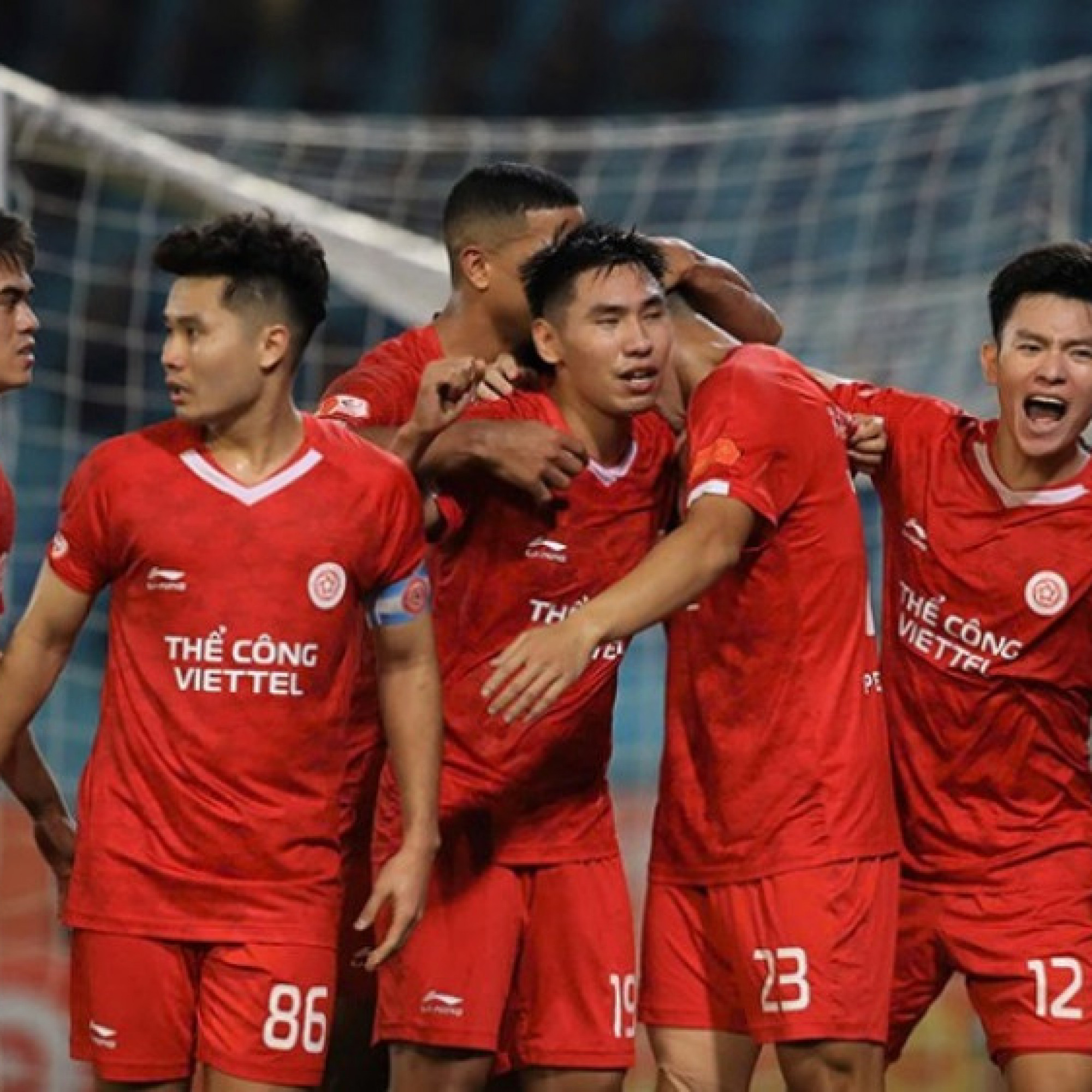  - Trực tiếp bóng đá PVF-CAND - Thể Công Viettel: Đội khách bế tắc (V-League)