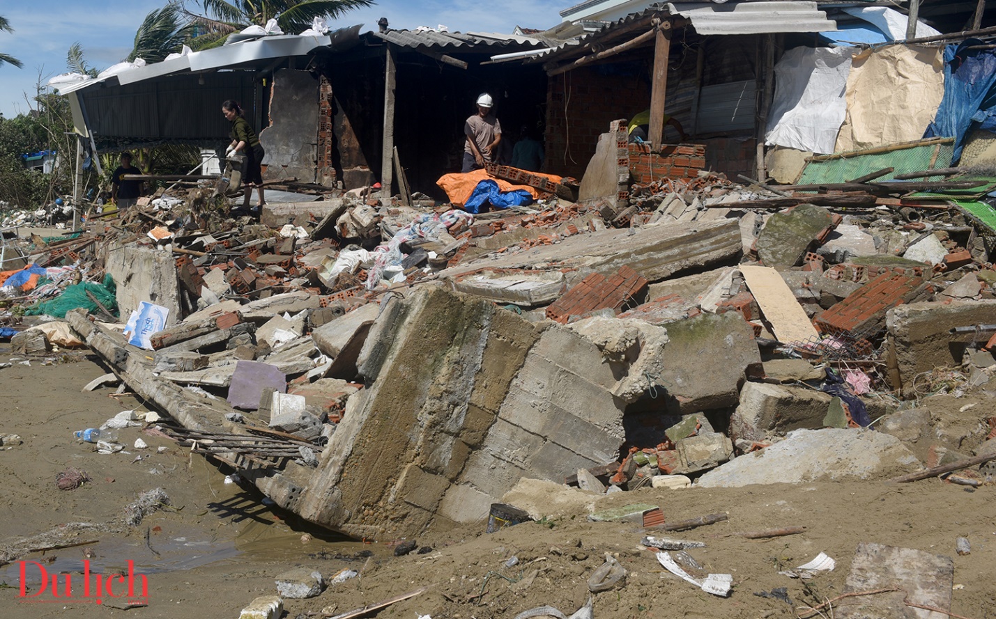 Bão số 13 gây thiệt hại ở Gia Lai hơn 5.000 tỷ đồng - 9