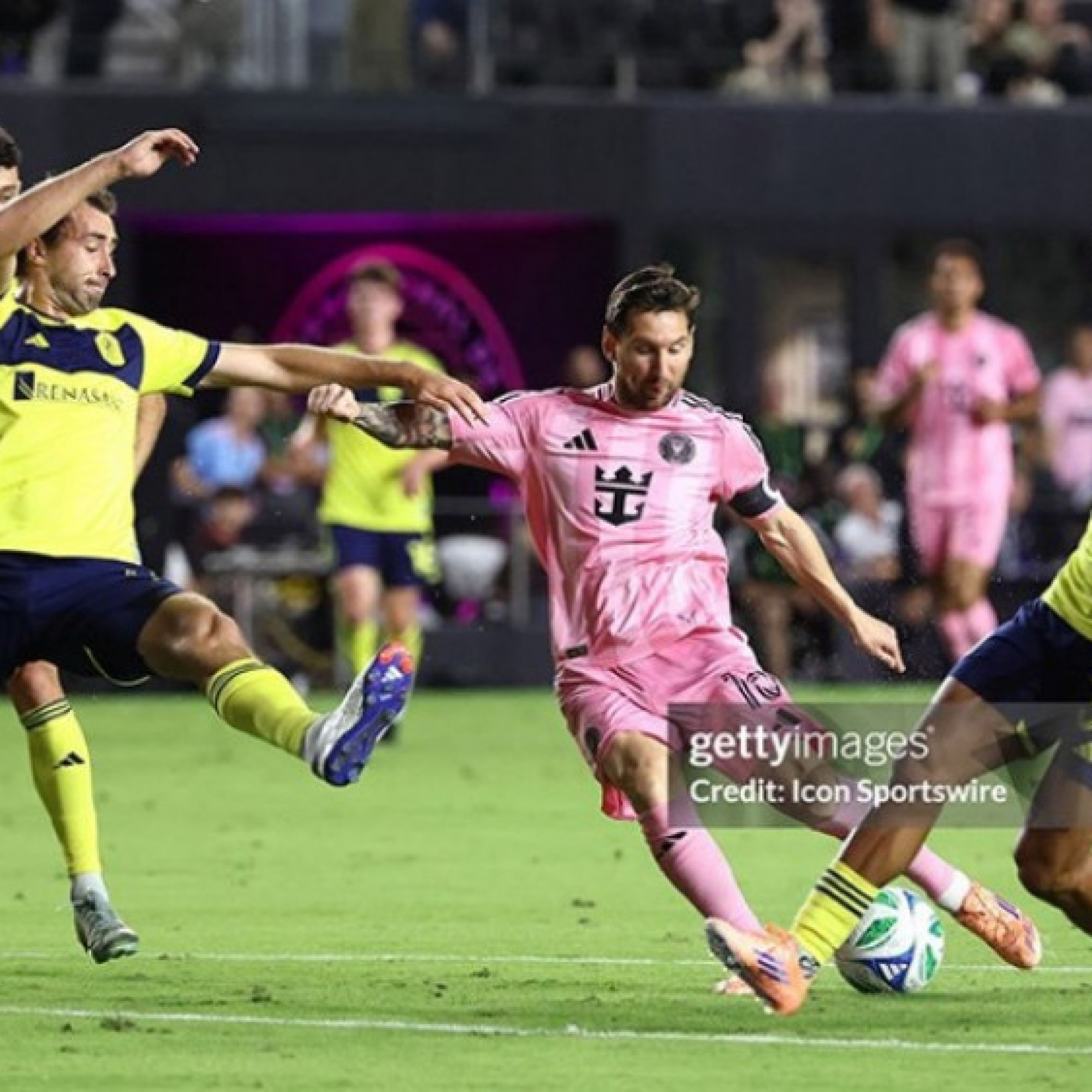 - Video bóng đá Inter Miami - Nashville: Messi chói sáng, 4 bàn tưng bừng (MLS)
