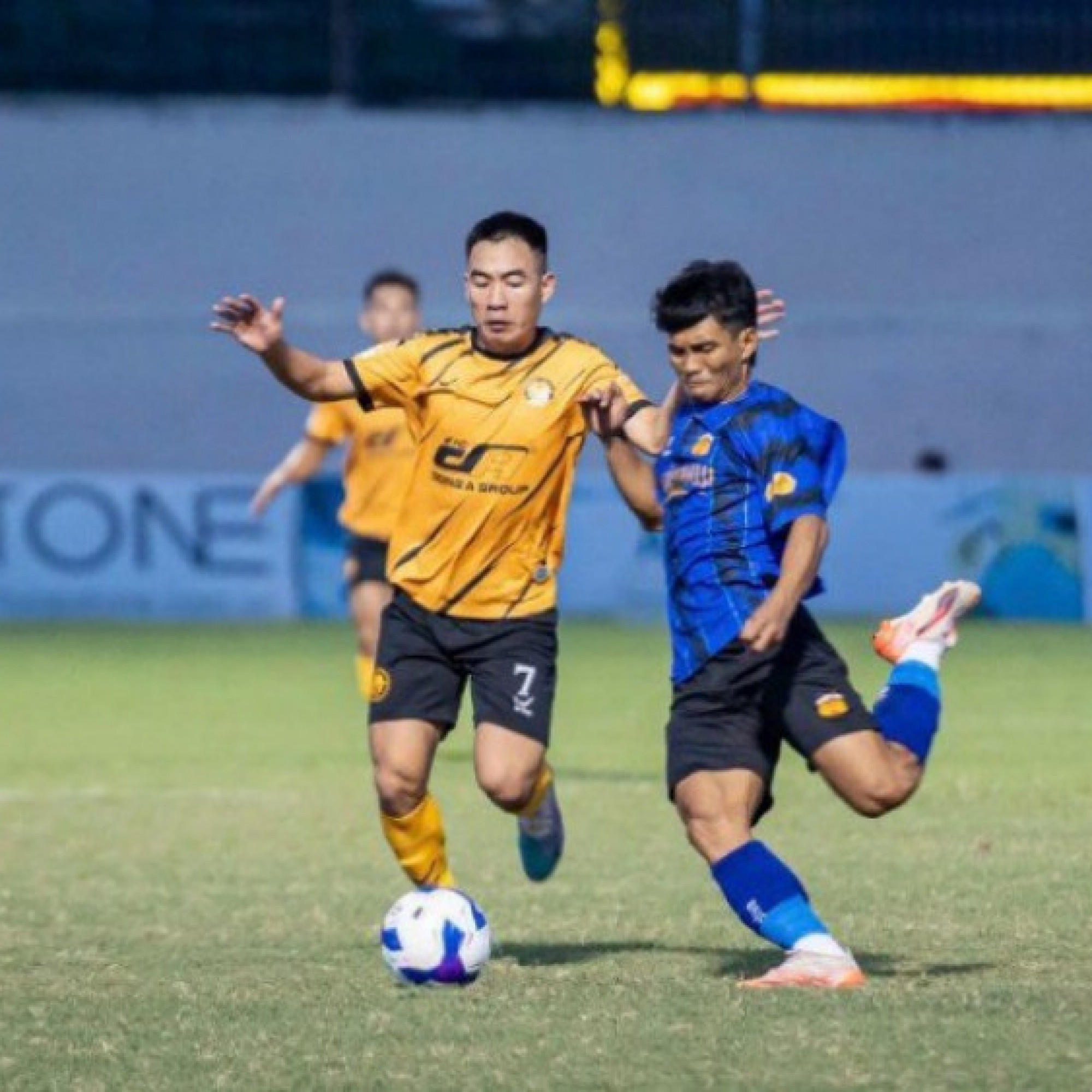  - Video bóng đá HAGL - Thanh Hóa: Ngoại binh mở điểm, vỡ òa phút 90 (V-League)