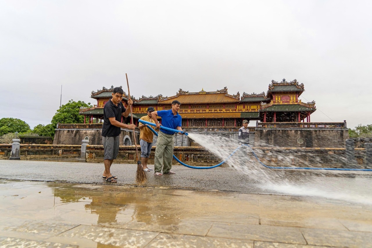 Cố đô Huế qua cơn lũ lịch sử - 5