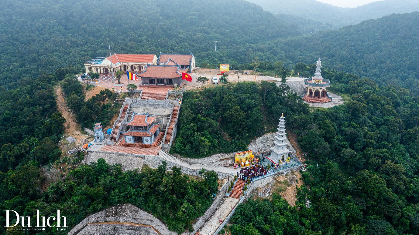 khanh thanh bao thap “dai viet” chua truc lam dao tran - 12