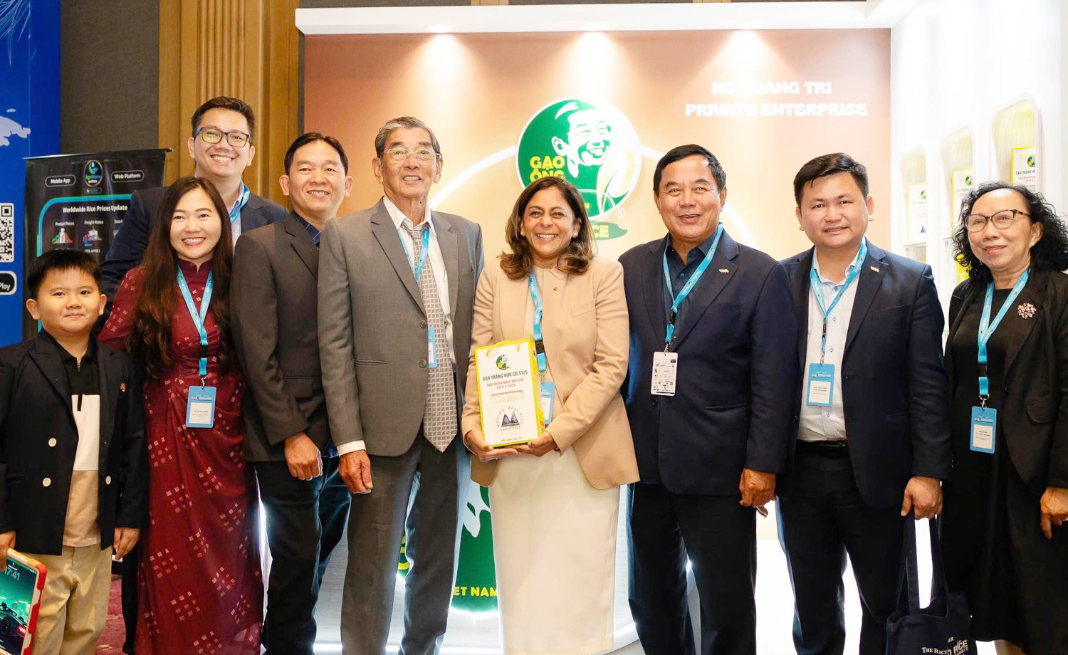 Gạo Ông Cua ST25 tiếp tục được vinh danh Gạo ngon nhất thế giới năm 2025 - 1