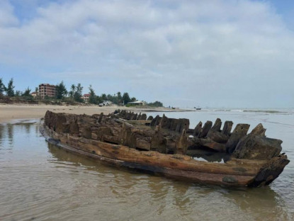 Chuyển động - Kỳ lạ con tàu cổ 'thoắt ẩn, thoắt hiện' trên biển Hội An