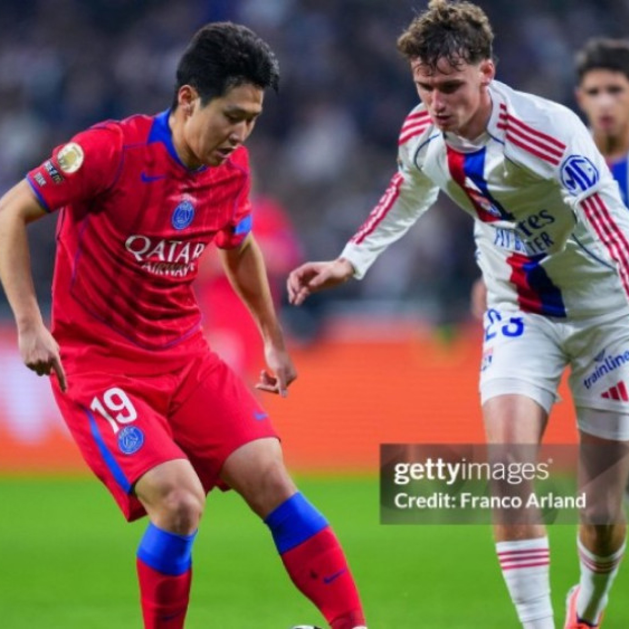  - Video bóng đá Lyon - PSG: Bất ngờ thẻ đỏ, ấn định phút 90+5 (Ligue 1)