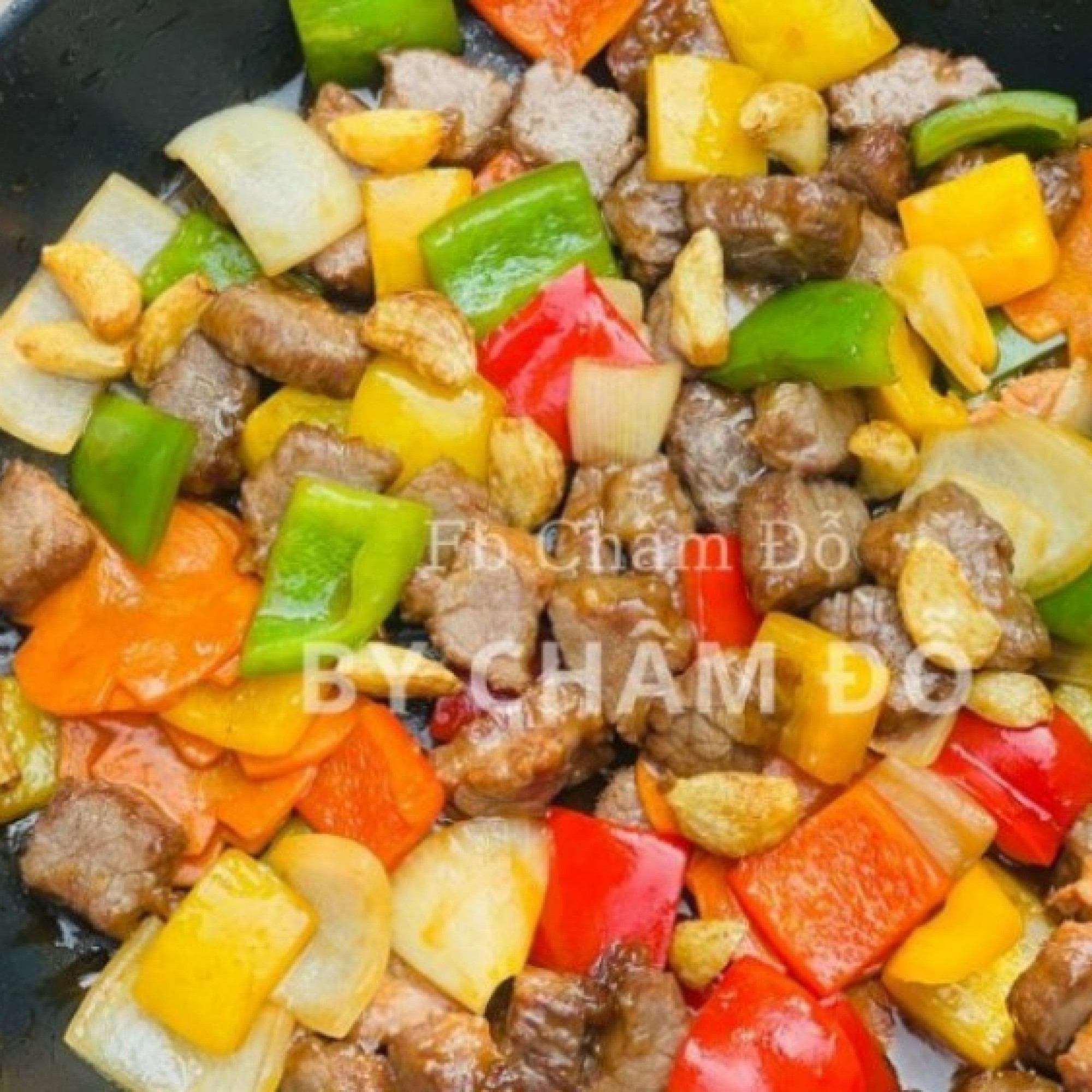 Cách làm thịt bò xào lúc lắc siêu ngon, mềm ngọt không hề bị khô