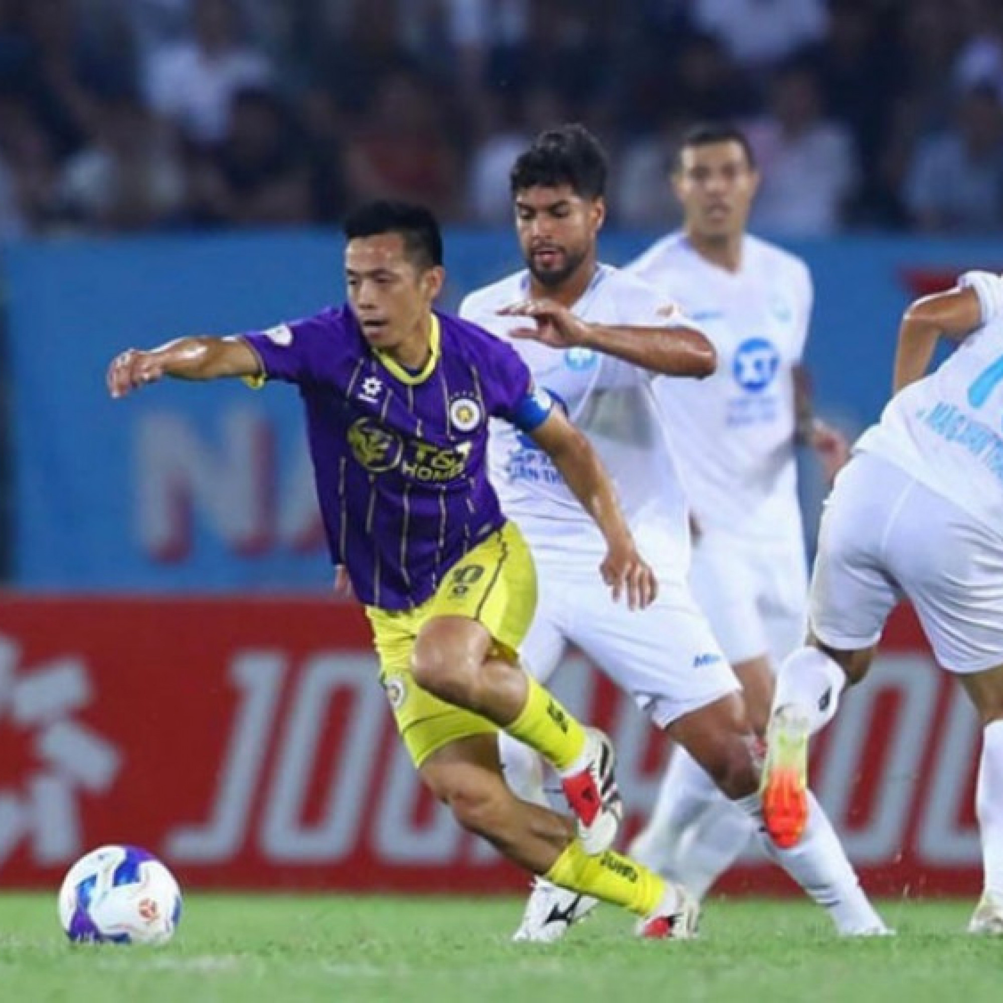  - Trực tiếp bóng đá Nam Định - Hà Nội: Nhập cuộc nóng bỏng (V-League)