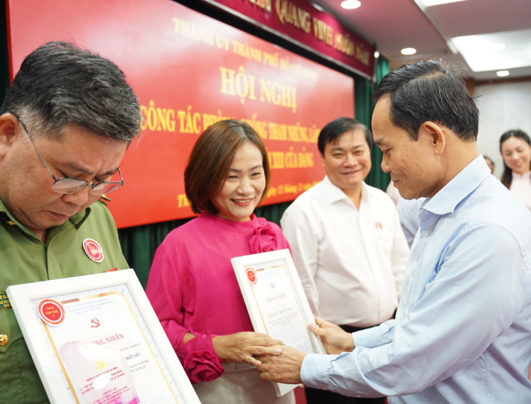 Tạp chí Du lịch TP.HCM đoạt 3 giải báo chí phòng, chống tham nhũng, có 1 giải xuất sắc