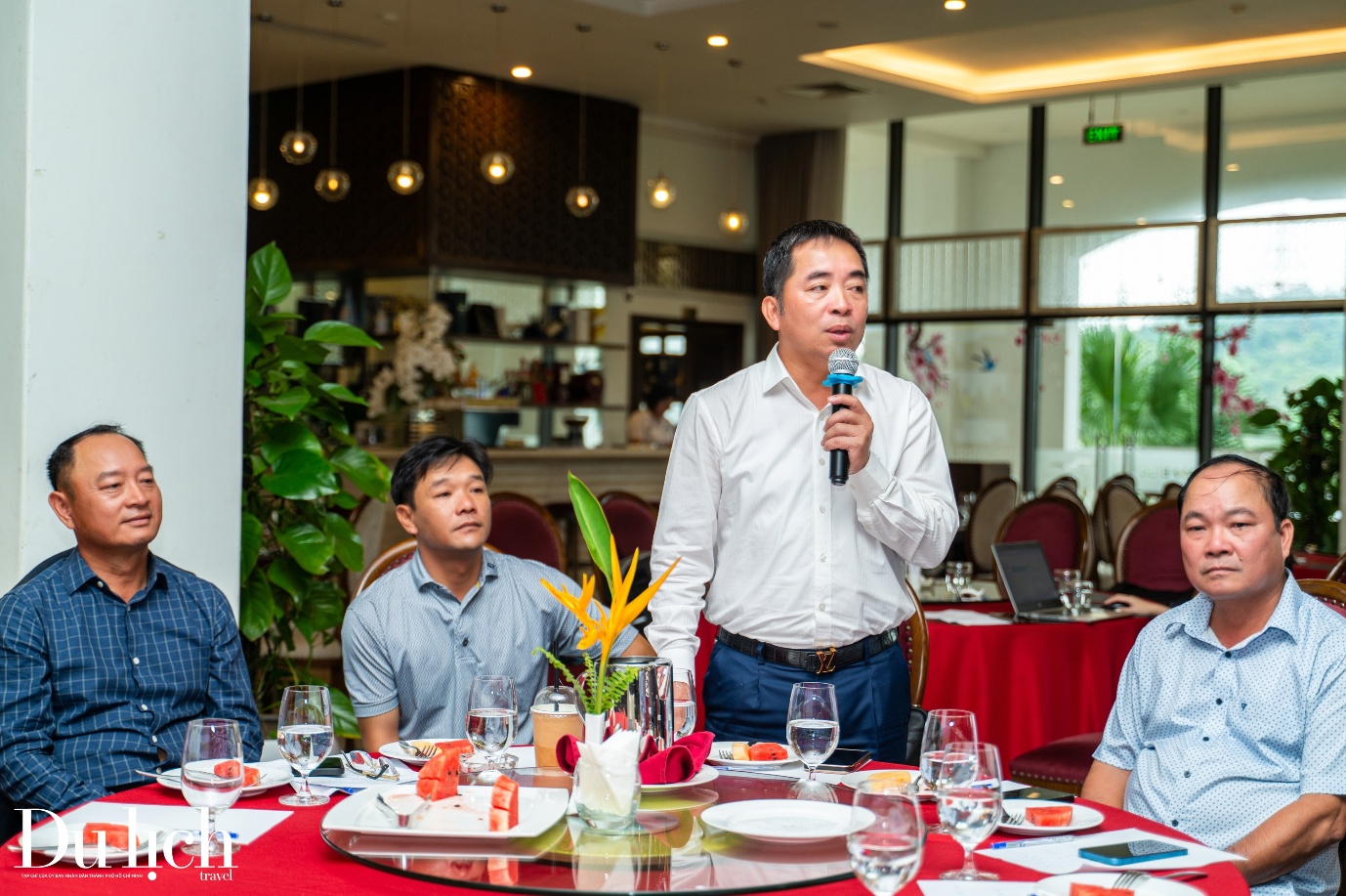 hon 300 golfer boc tham chia bang thi dau giai vo dich golf quang ninh 2025 - 2