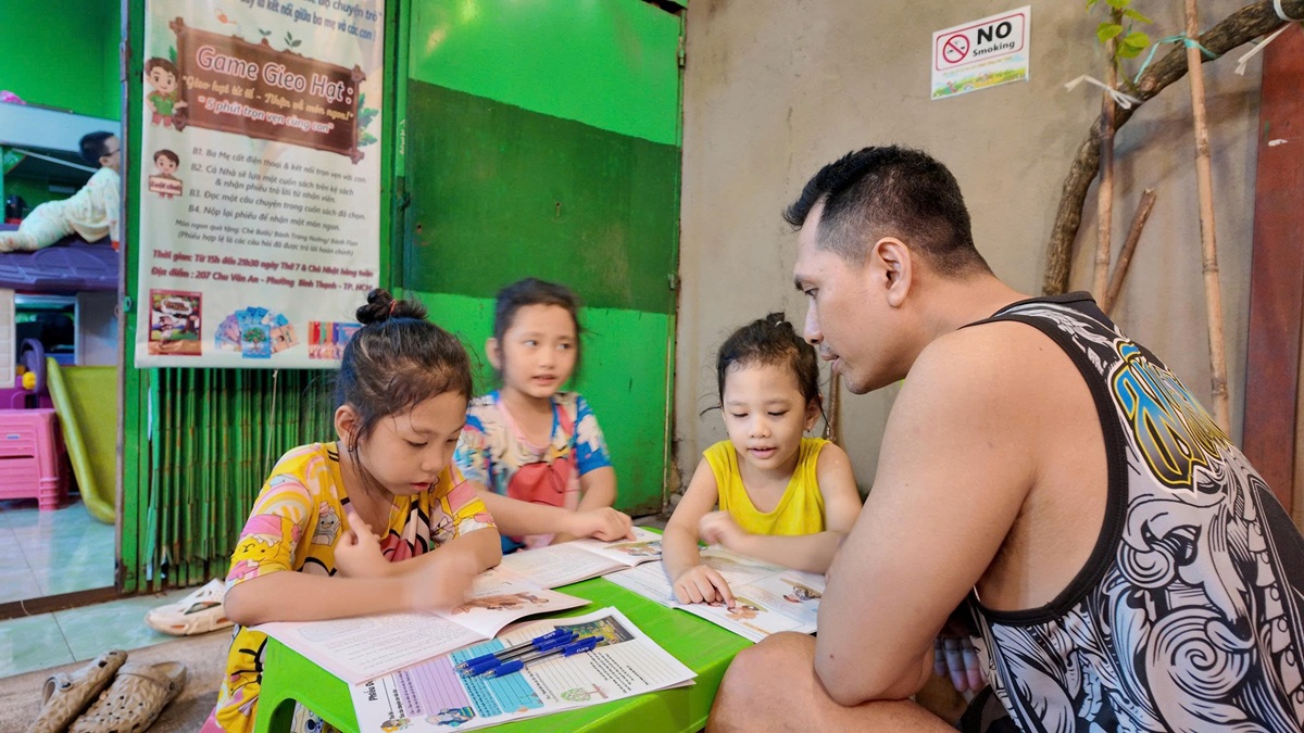 chu quan tang che buoi, chi mong khach… doc sach - 7