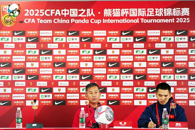 HLV trưởng U22 Việt Nam khen học trò bản lĩnh trước U22 Trung Quốc - 2