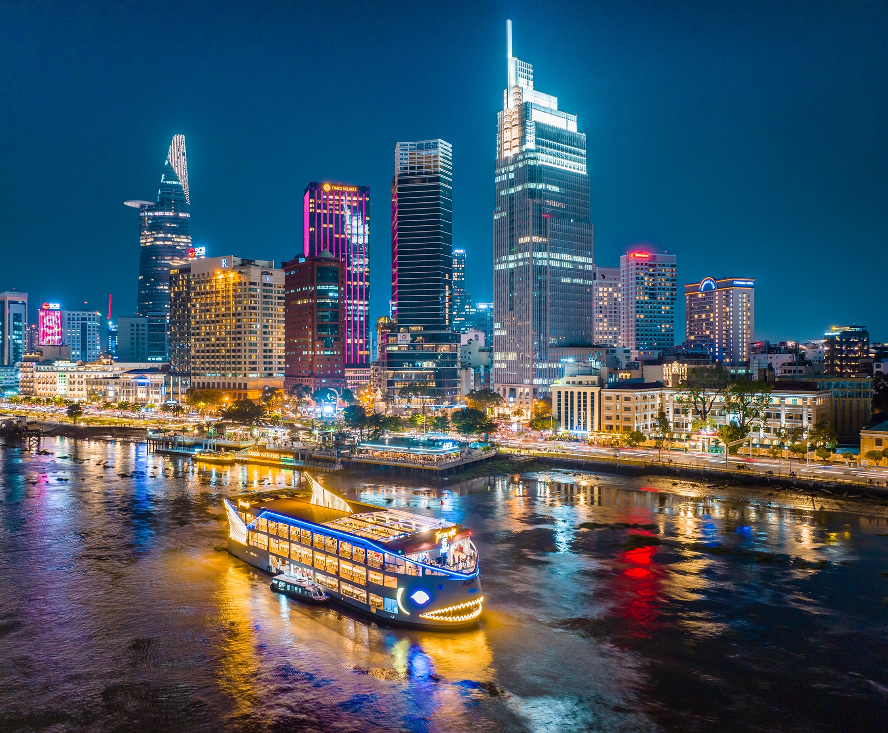 Cần tháo gỡ 'nút thắt' hạ tầng và pháp lý để 'mỏ vàng' du lịch đêm bứt phá - 7