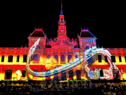 Chuyện hay - TP.HCM chi hơn 34 tỷ đồng ‘khoác áo mới’ cho loạt công trình di sản về đêm