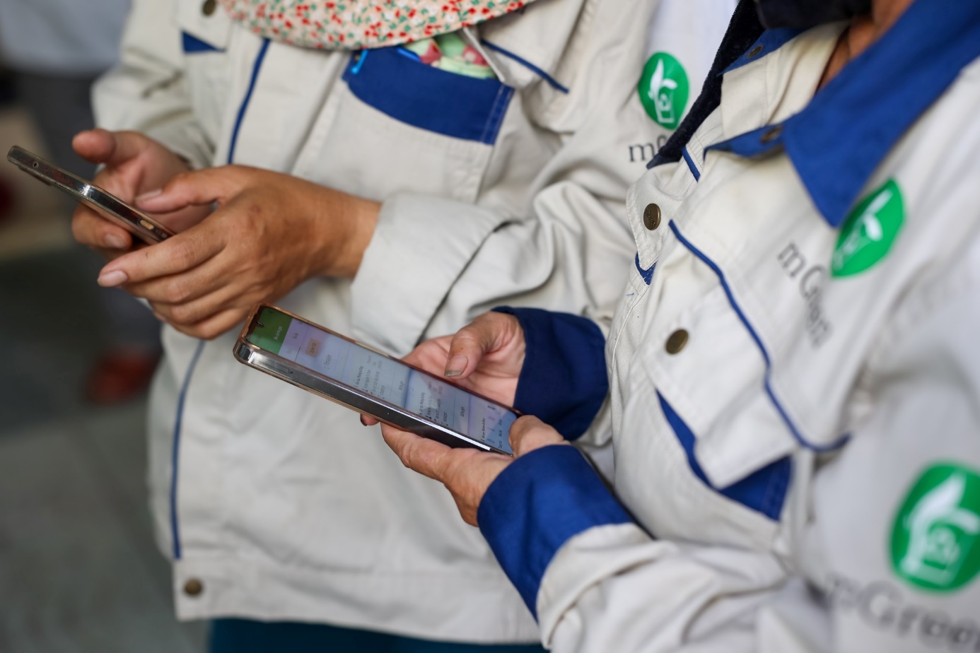 Ứng dụng công nghệ trong phân loại rác tại nguồn và quản lý chuỗi cung ứng rác tái chế - 2