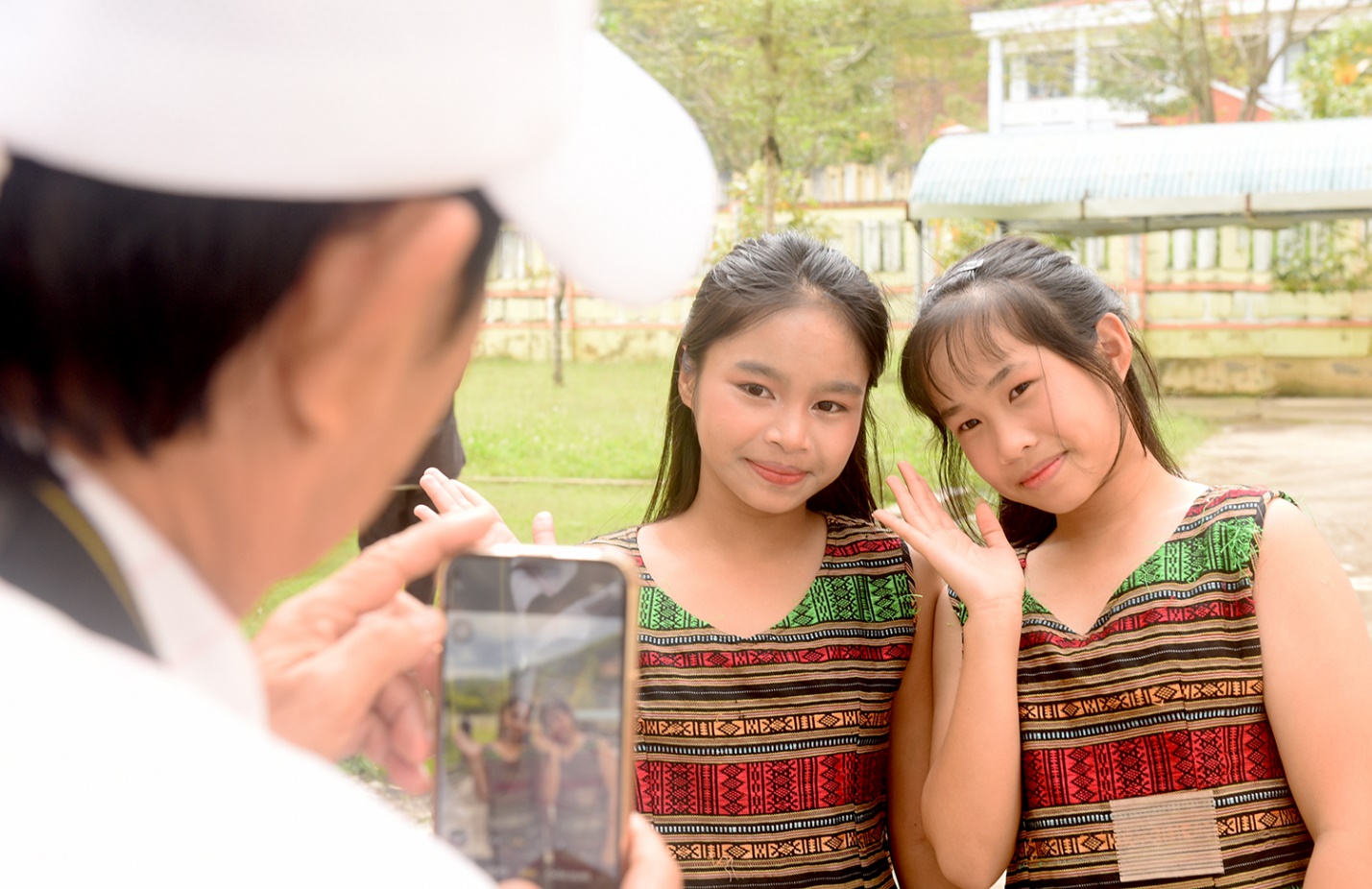 Xã Sơn Tây Thượng ra mắt 10 Câu lạc bộ Văn hóa dân gian Cồng chiêng - 16