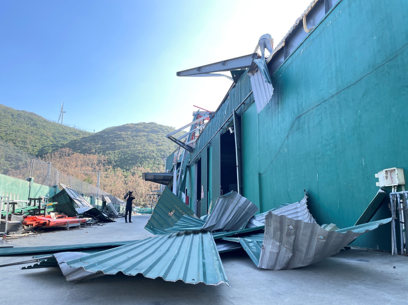 Khẩn cấp hỗ trợ doanh nghiệp, người dân Gia Lai khắc phục hậu quả bão 13 - 5