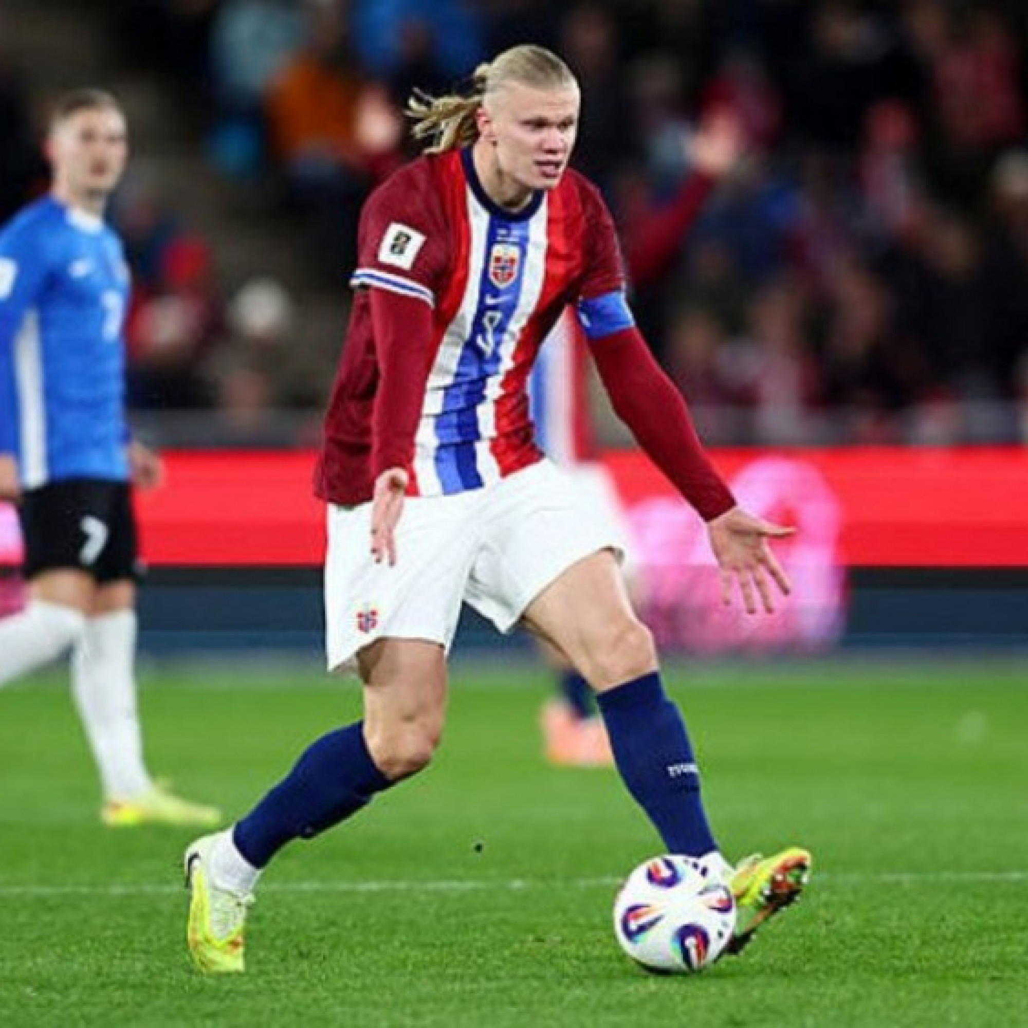  - Video bóng đá Na Uy - Estonia: 12 phút bùng nổ, vé vàng cận kề (Vòng loại World Cup)