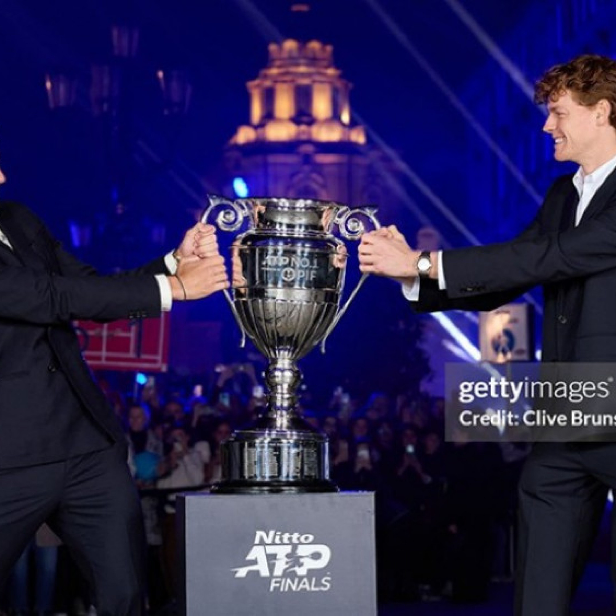  - Alcaraz chính thức giành số 1 thế giới cuối năm, mùa giải rực rỡ nhất sự nghiệp