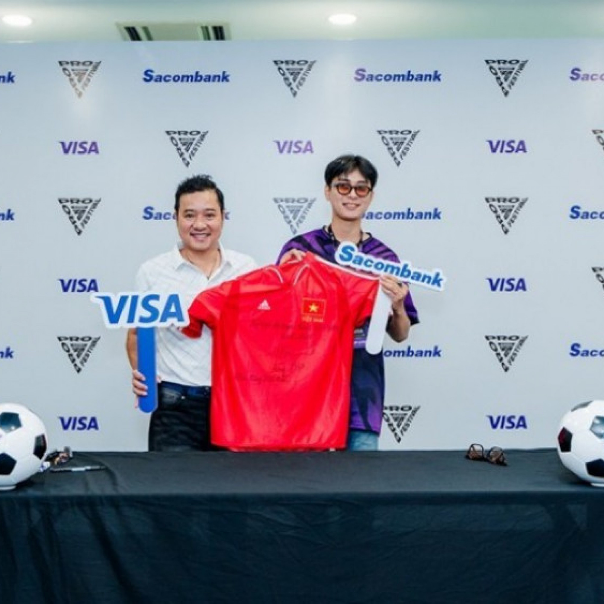  - Sacombank đồng hành cùng visa tại sự kiện thể thao điện tử EA SPORTS FC PRO FESTIVAL 2025