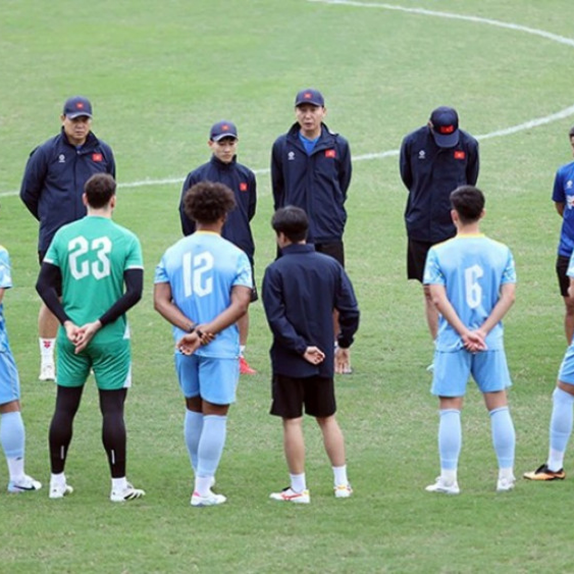  - ĐT Việt Nam “luyện công" bí mật, Duy Mạnh tiết lộ lời gan ruột của Xuân Son