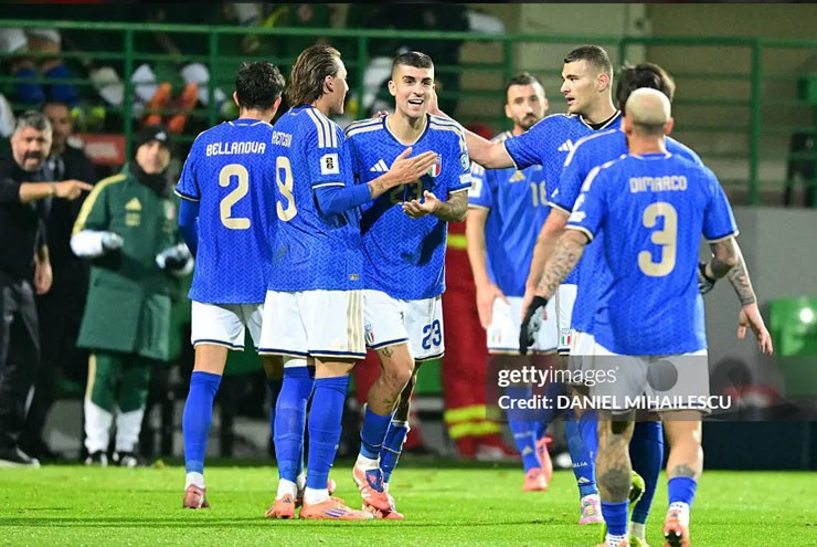 Video bóng đá Moldova - Italia: Vỡ òa cuối trận (Vòng loại World Cup) - 2