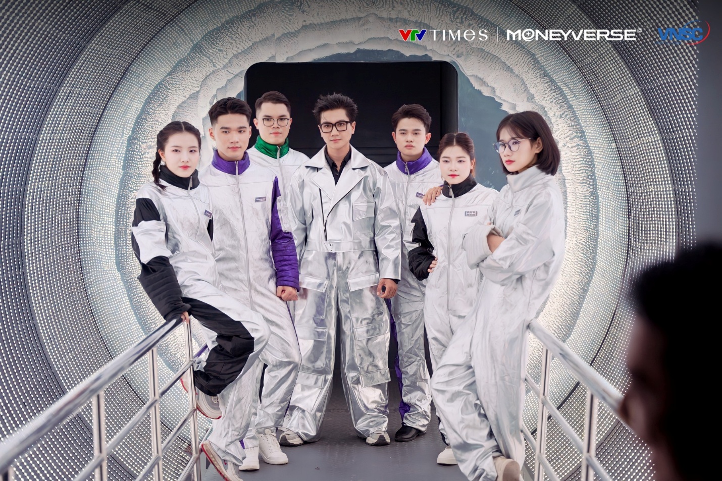 Chung kết The Moneyverse 2025: Top 6 thí sinh đối đầu tỷ phú, 1.000 người và trí tuệ nhân tạo AI - 1